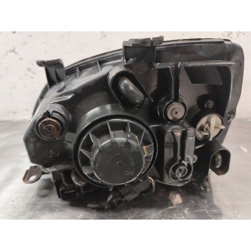 Recambio de faro derecho para kia carens 2.0 crdi ex monovolumen referencia OEM IAM - Azul 2