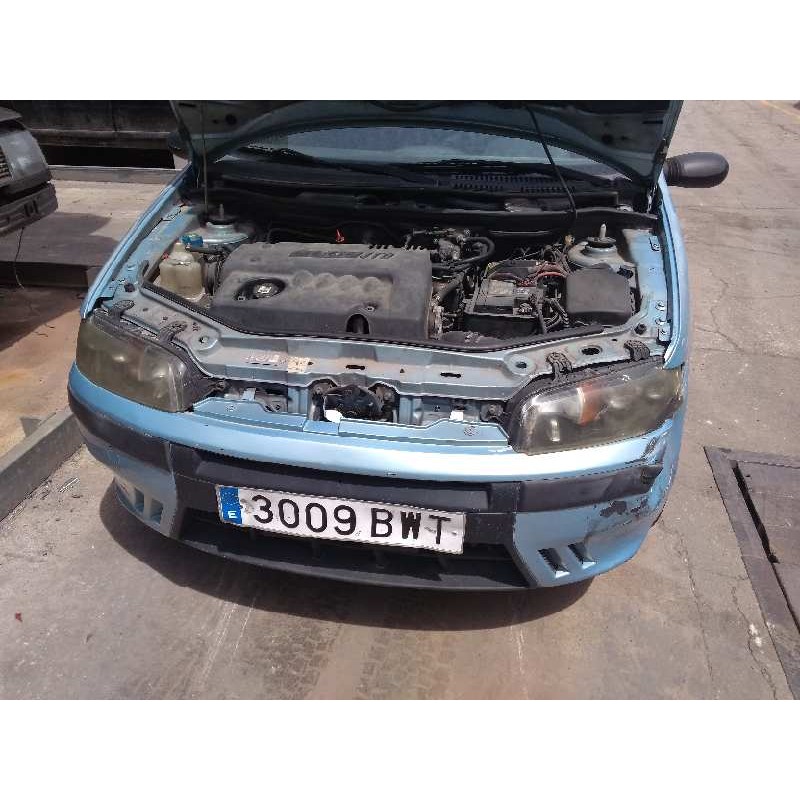FIAT PUNTO BERLINA (188)