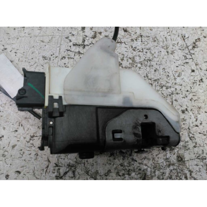 Recambio de cerradura puerta delantera derecha para peugeot 308 confort referencia OEM IAM 6