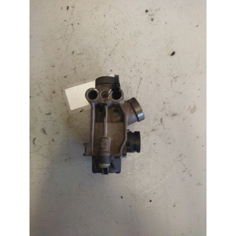 Recambio de valvula aire para renault serie d referencia OEM IAM K053900 - Blanco 3