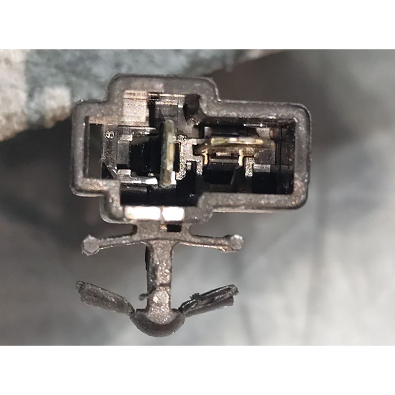 Recambio de mando elevalunas trasero izquierdo para daewoo nubira berlina 2.0 cat referencia OEM IAM 2