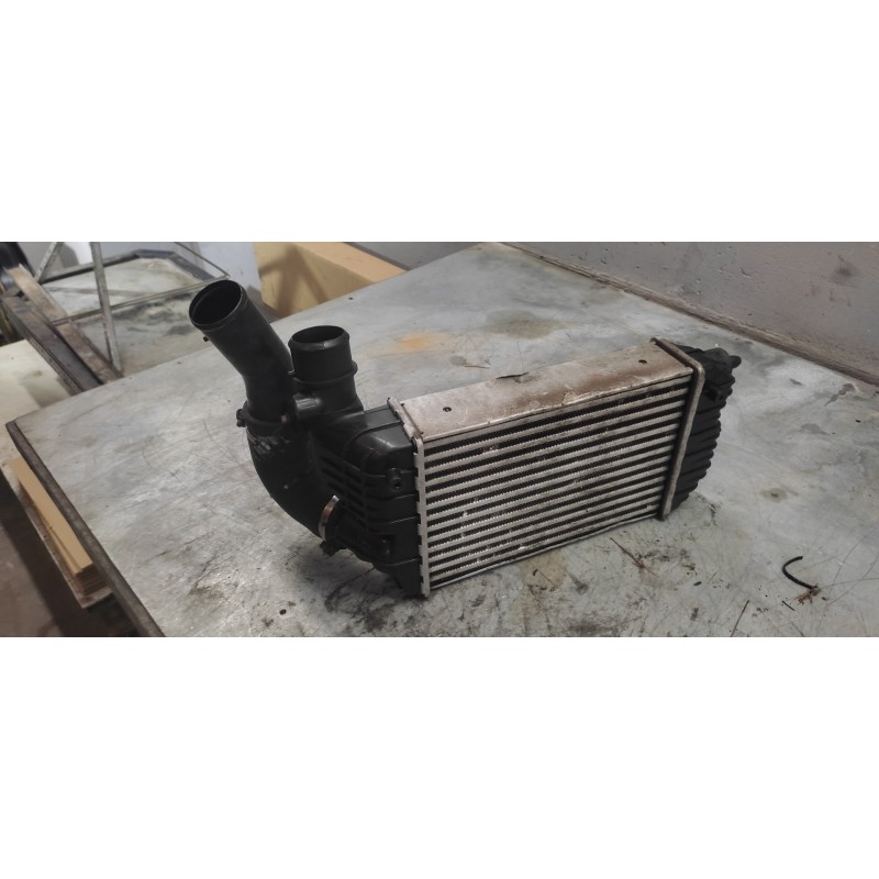 Recambio de intercooler para peugeot boxer caja cerrada (rs2850)(290/330)('02) 330 c  td referencia OEM IAM - Blanco 2