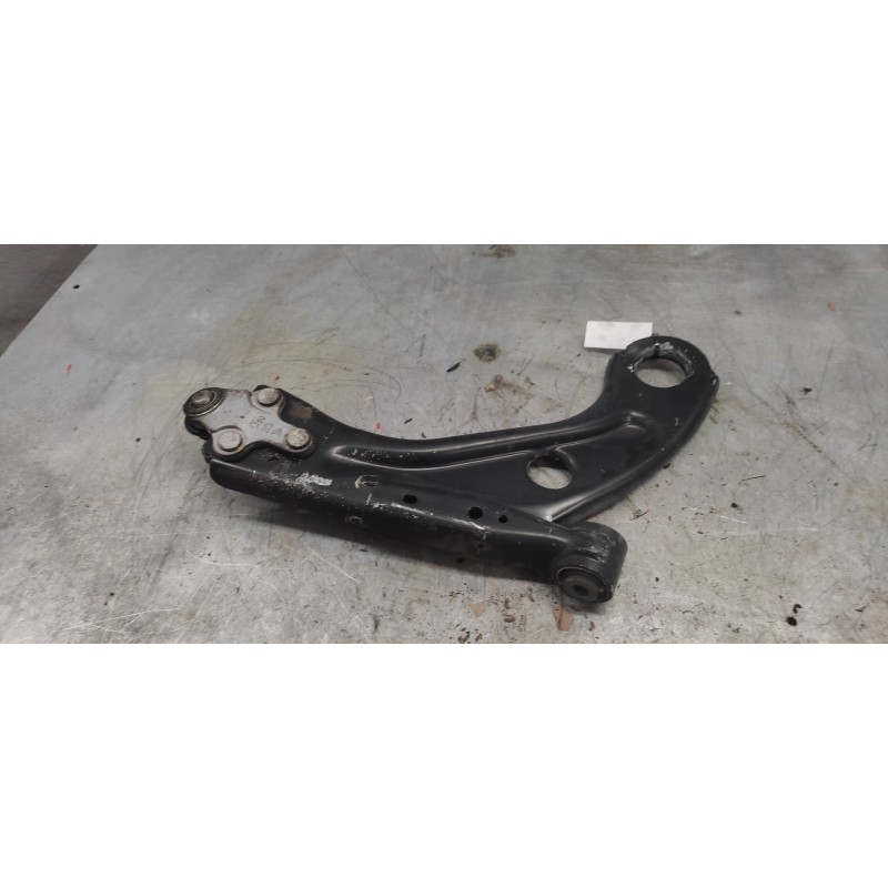 Recambio de brazo suspension inferior delantero derecho para peugeot 308 active referencia OEM IAM - Blanco 3