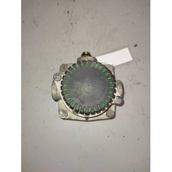 Recambio de valvula aire para renault serie d referencia OEM IAM 7485140483 AC574AXY 