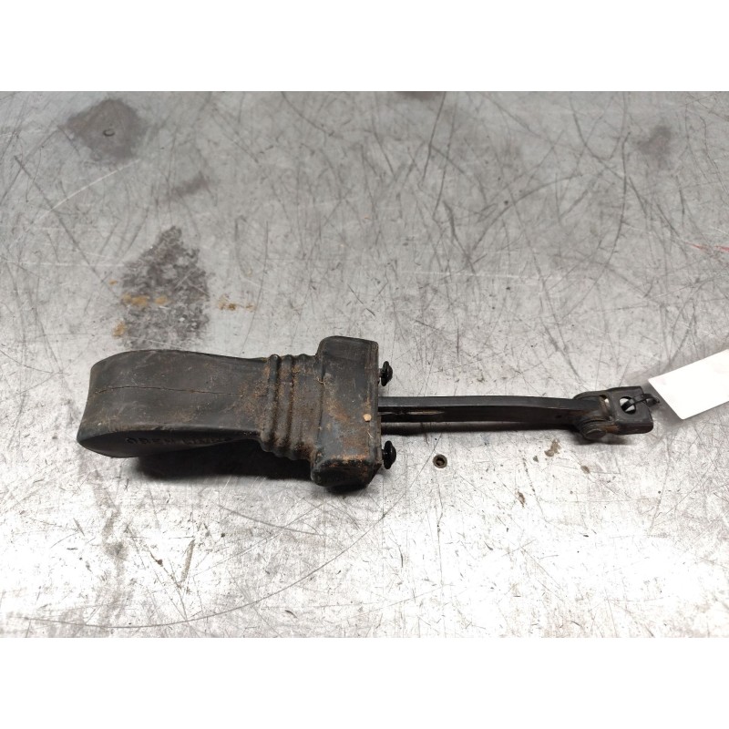 Recambio de retenedor puerta para audi a4 ber. (b8) básico referencia OEM IAM 8K0839249A  TRASERO IZQUIERDO 2