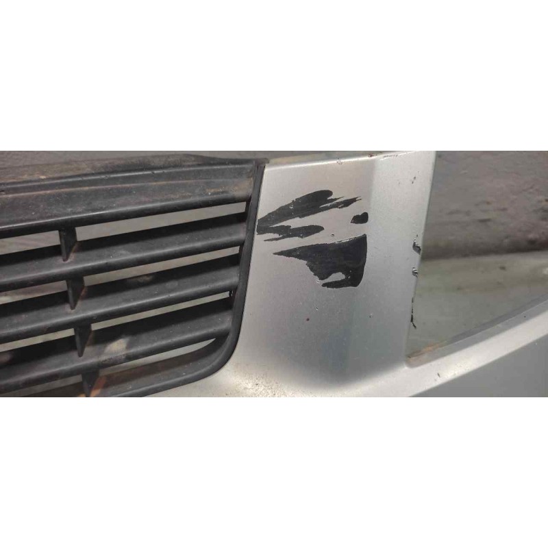 Recambio de rejilla delantera central para renault kangoo (f/kc0) alize referencia OEM IAM 2