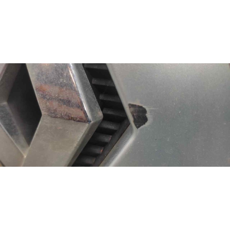 Recambio de rejilla delantera central para renault kangoo (f/kc0) alize referencia OEM IAM 3