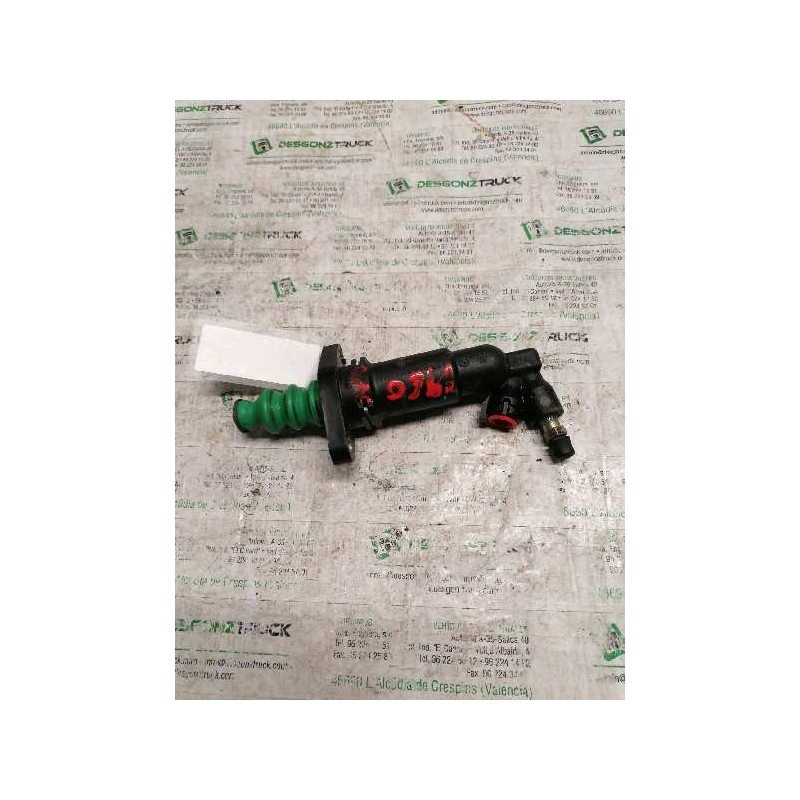 Recambio de bombin embrague para volkswagen golf iv berlina (1j1) 25 aniversario referencia OEM IAM 1J0721261D 2