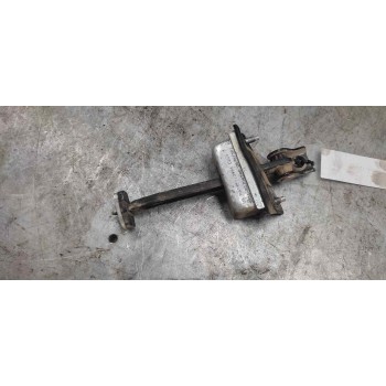 Recambio de retenedor puerta para ford focus berlina (cap) ambiente (d) referencia OEM IAM 3M51R23 TRASERA DERECHA 