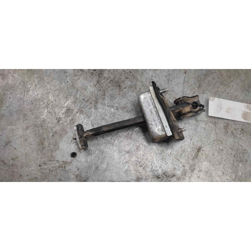 Recambio de retenedor puerta para ford focus berlina (cap) ambiente (d) referencia OEM IAM 3M51R23 TRASERA DERECHA - Blanco 2