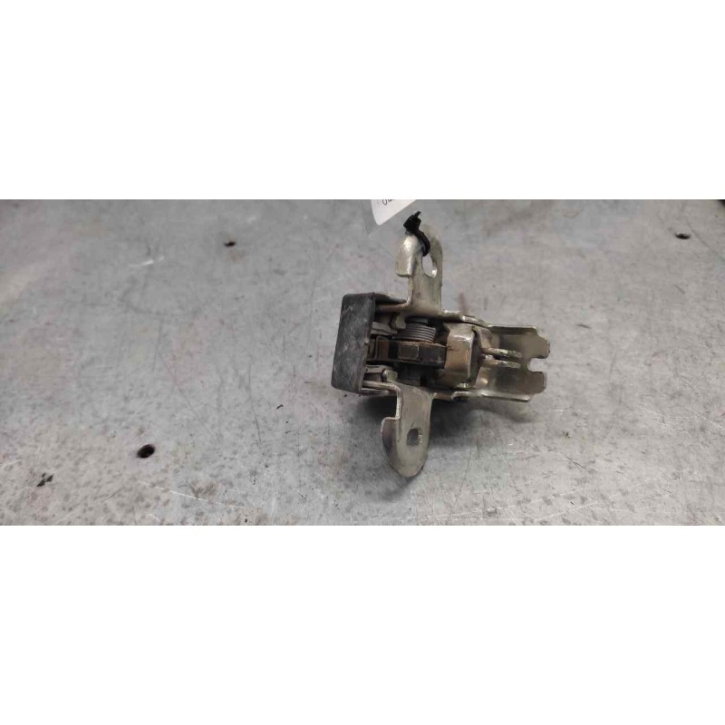 Recambio de cerradura puerta carga para renault master ii phase 2 combi kombi 2,8t l1 6pl. referencia OEM IAM   TRASERA DERECHA - Blanco 2