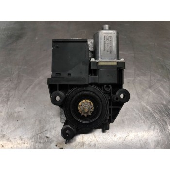 Recambio de elevalunas trasero izquierdo para renault megane iii berlina 5 p business referencia OEM IAM 827210003r  