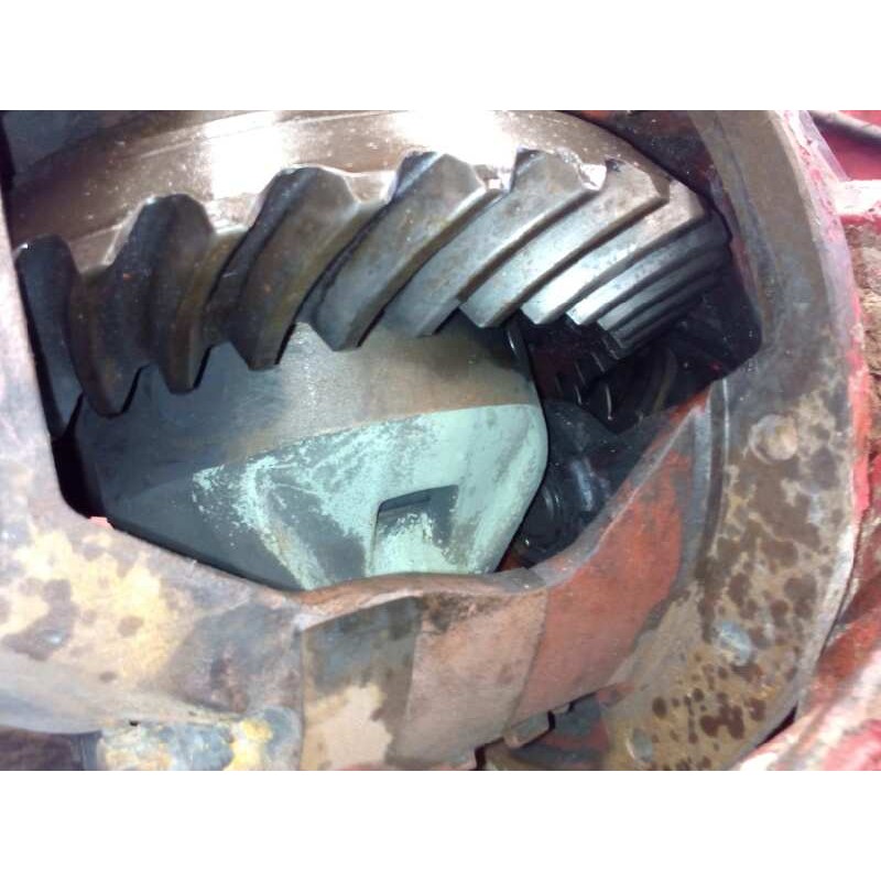 Recambio de grupo para iveco trucks p/pa 330-30 ah (306cv) referencia OEM IAM 6427 247B217KZ5022 2.47 5