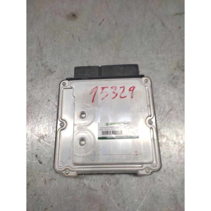 Recambio de centralita motor uce para seat toledo (5p2) magnus referencia OEM IAM 03G906016FH  0281011909 - Blanco 2
