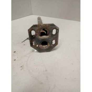 Recambio de soporte guardabarros trasero para renault magnum ab 2005 12.8 diesel referencia OEM IAM   DELANTERO