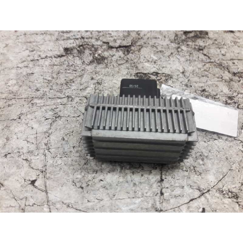 Recambio de caja precalentamiento para opel vectra b berlina básico (1999) referencia OEM IAM 51299001 7 PINS 2