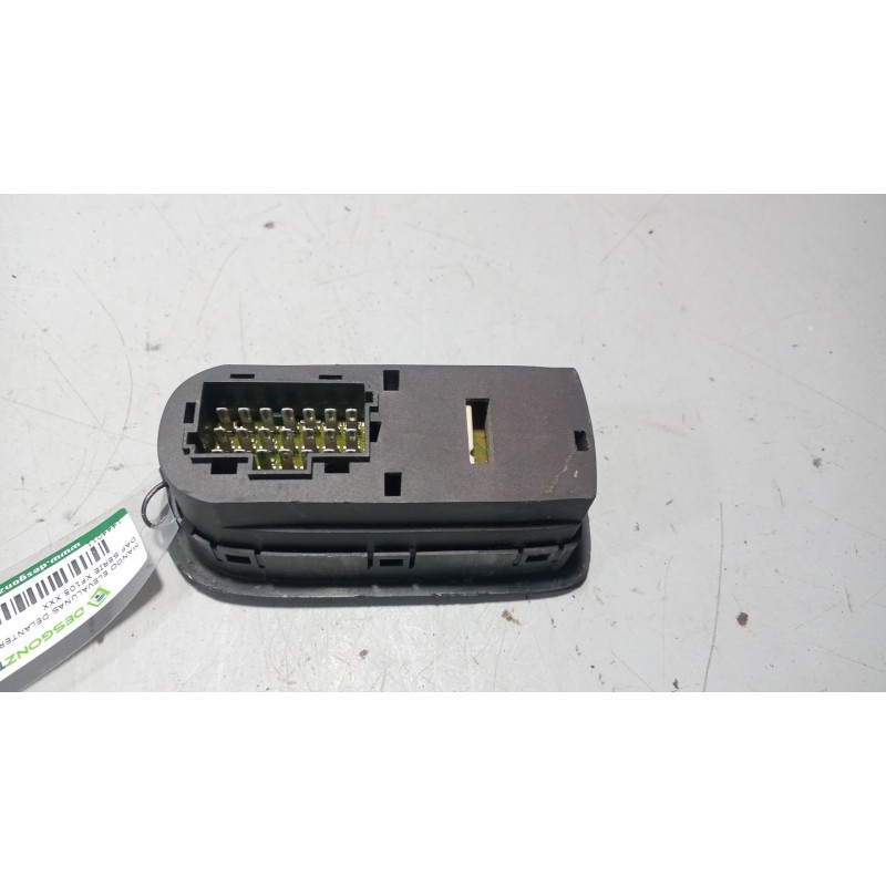 Recambio de mando elevalunas delantero izquierdo para daf serie xf105.510 12.9 diesel referencia OEM IAM 1811135 - Rojo 2