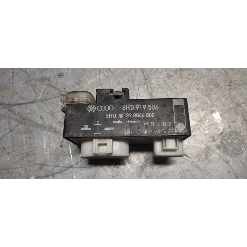 Recambio de rele electroventiladores para seat cordoba berlina (6k2) open godo referencia OEM IAM 6K0919506A 3