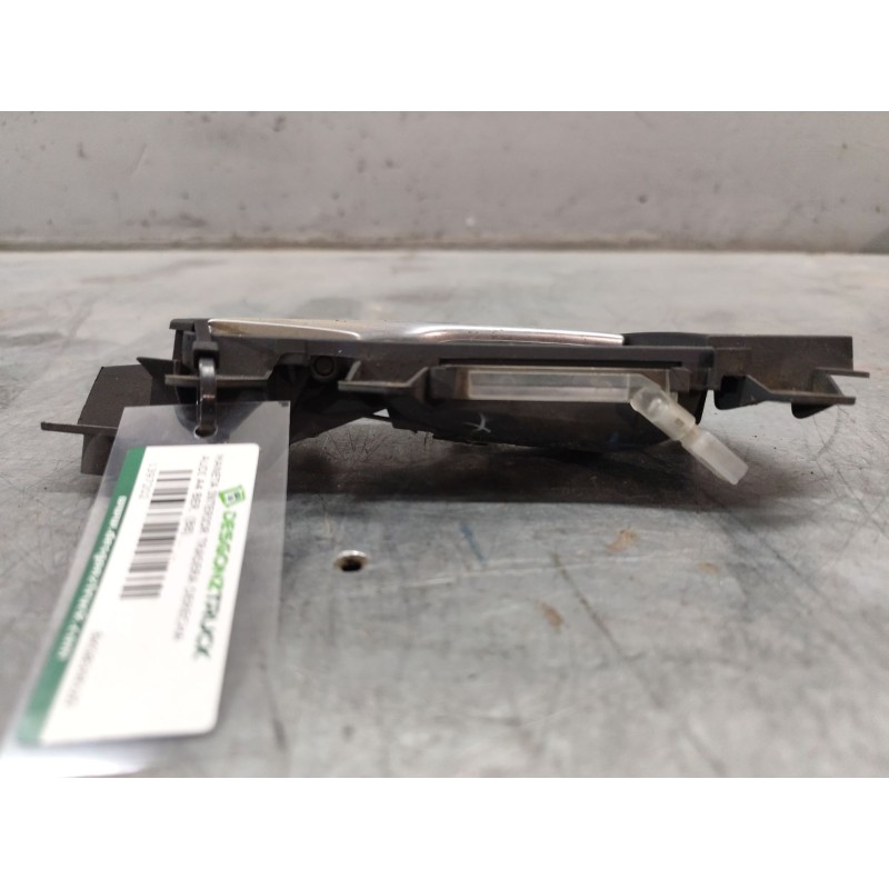 Recambio de maneta interior trasera derecha para audi a4 ber. (b8) básico referencia OEM IAM 8K0839020 3