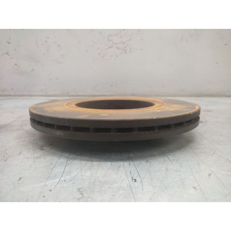 Recambio de disco freno delantero para renault scenic ii 1.5 dci diesel referencia OEM IAM 2