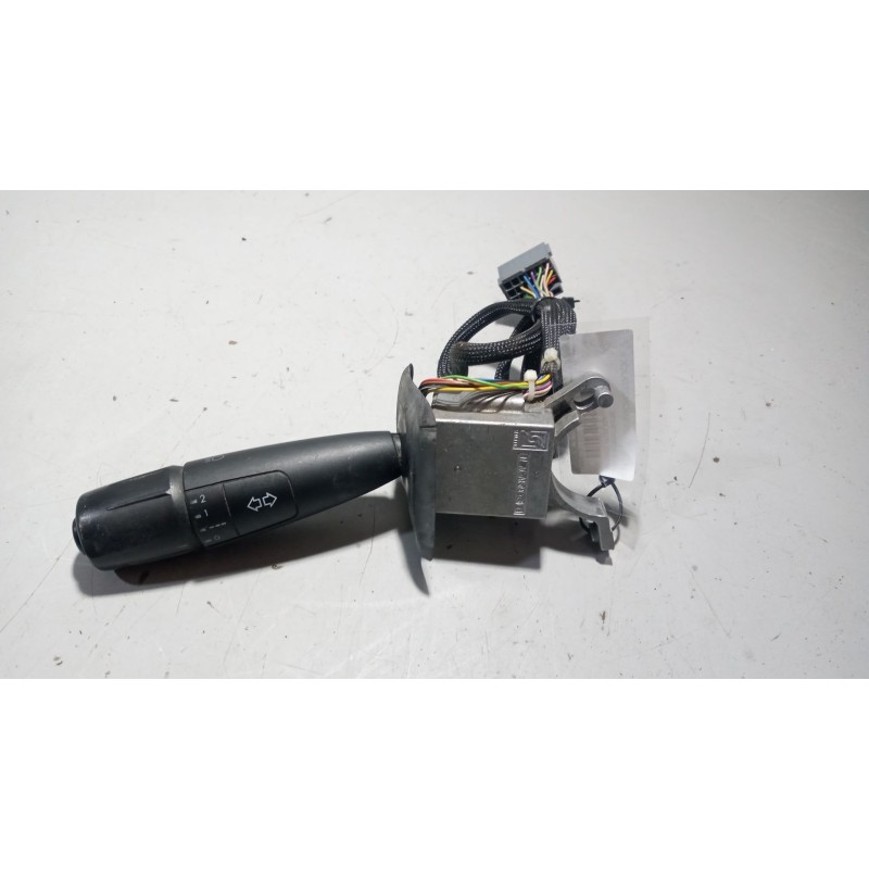 Recambio de mando intermitentes para daf serie xf105.510 12.9 diesel referencia OEM IAM 1892960 - Rojo 2