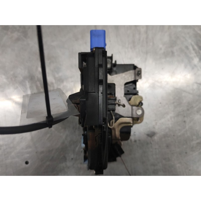 Recambio de cerradura puerta delantera derecha para volkswagen golf v berlina (1k1) conceptline (e) referencia OEM IAM 4