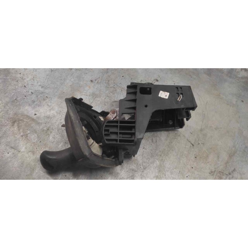 Recambio de palanca cambio para renault kangoo profesional referencia OEM IAM 341083007R - Rojo 2