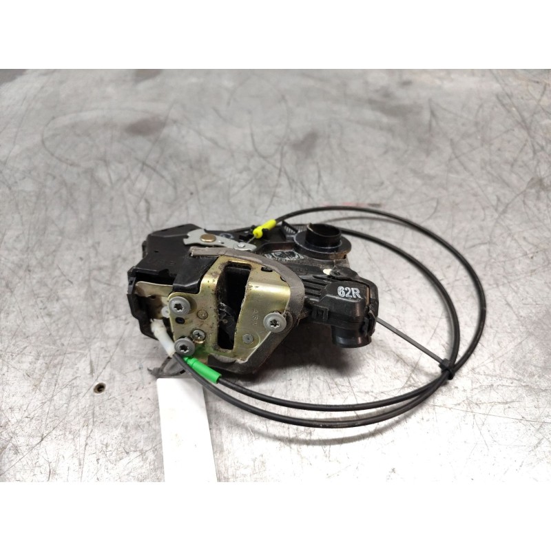 Recambio de cerradura puerta delantera derecha para toyota avensis berlina (t25) 2.0 d4-d executive berlina (5-ptas.) referencia