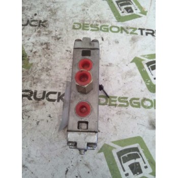 Recambio de valvula aire para scania trucks serie 4 bus k 124 referencia OEM IAM 2129A24 BODE MASATS 