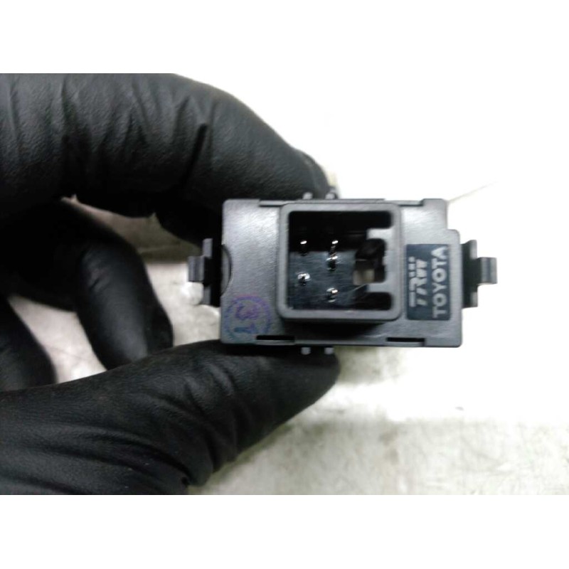 Recambio de mando elevalunas trasero derecho para toyota corolla verso (r1) 2.2 d-4d luna referencia OEM IAM 848100F010 - Gris 2
