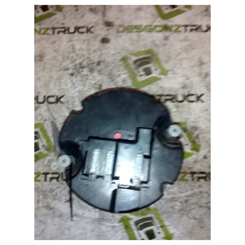 Recambio de tacografo para renault trucks magnum ae 430.18t (430cv) referencia OEM IAM KG8406 233284 - Blanco 2