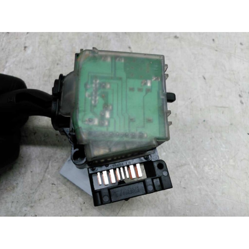 Recambio de mando limpia para toyota corolla verso (r1) 2.2 d-4d luna referencia OEM IAM 8465205170 - Gris 2