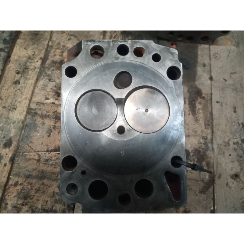 Recambio de culata para mercedes-benz mk / om 401 la / 441 la 1424 bm 651 gran espacio referencia OEM IAM 4420160101  a442016010 3