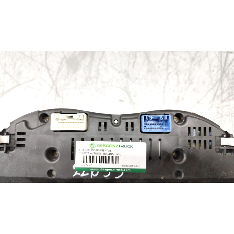 Recambio de cuadro instrumentos para toyota avensis berlina (t25) 2.0 d4-d executive berlina (5-ptas.) referencia OEM IAM 838000 3