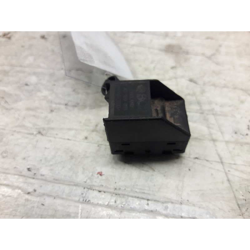 Recambio de mando elevalunas trasero izquierdo para volkswagen passat berlina (3b3) 1.9 tdi referencia OEM IAM 1J0959855 2