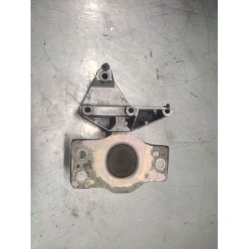 Recambio de soporte motor derecho para renault scenic ii 1.5 dci diesel referencia OEM IAM   