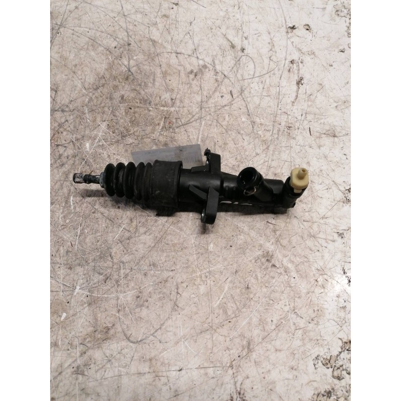 Recambio de bombin embrague para peugeot 207 xs referencia OEM IAM 9680031480  