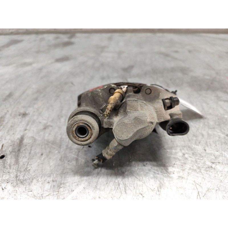 Recambio de pinza freno trasera izquierda para mercedes-benz vito (w638) combi 110 d euro 2 (638.174) referencia OEM IAM - Blanco 4