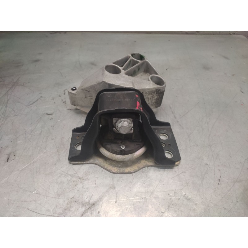 Recambio de soporte motor derecho para renault scenic ii 1.5 dci diesel referencia OEM IAM 6