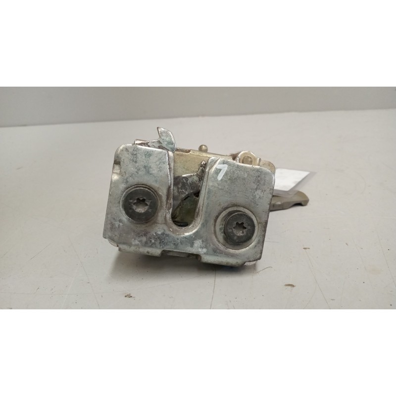 Recambio de cerradura puerta delantera izquierda para daf serie xf105.xxx 12.9 diesel referencia OEM IAM   