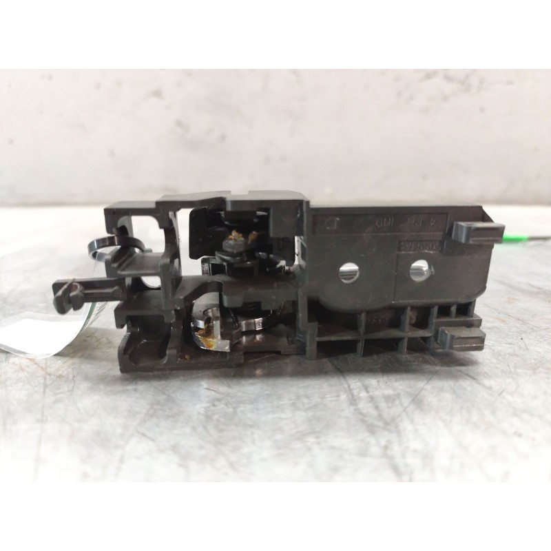Recambio de maneta interior trasera derecha para toyota avensis berlina (t25) 2.0 d4-d executive berlina (5-ptas.) referencia OE 2