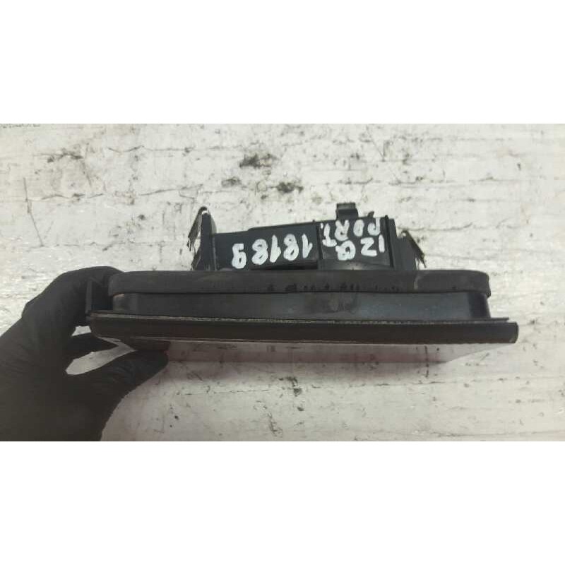 Recambio de piloto trasero izquierdo para citroën xantia berlina 1.9 td sx referencia OEM IAM  PORTON - Azul 2