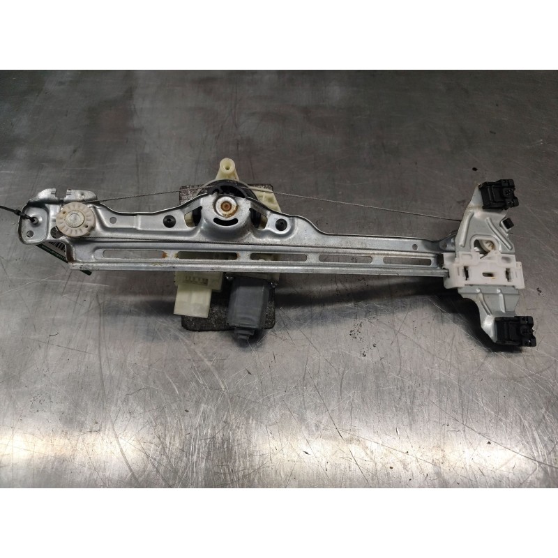 Recambio de elevalunas trasero izquierdo para peugeot 308 active referencia OEM IAM 986272080 - Blanco 3