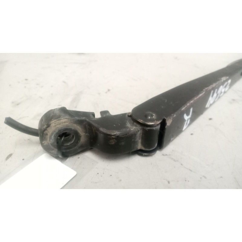 Recambio de brazo limpia delantero derecho para nissan nt400 cabstar (f24m) 28.12, 32.12, 35.12 (f91an) referencia OEM IAM - Blanco 3