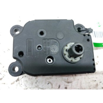 Recambio de motor regulador climatizacion para opel meriva blue line referencia OEM IAM B8168U44  