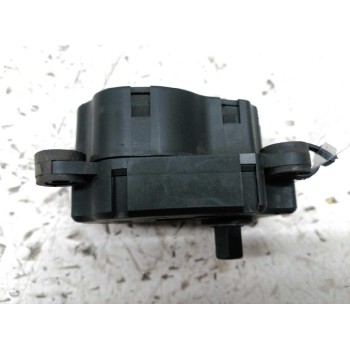 Recambio de motor regulador climatizacion para opel meriva blue line referencia OEM IAM B8168U44  