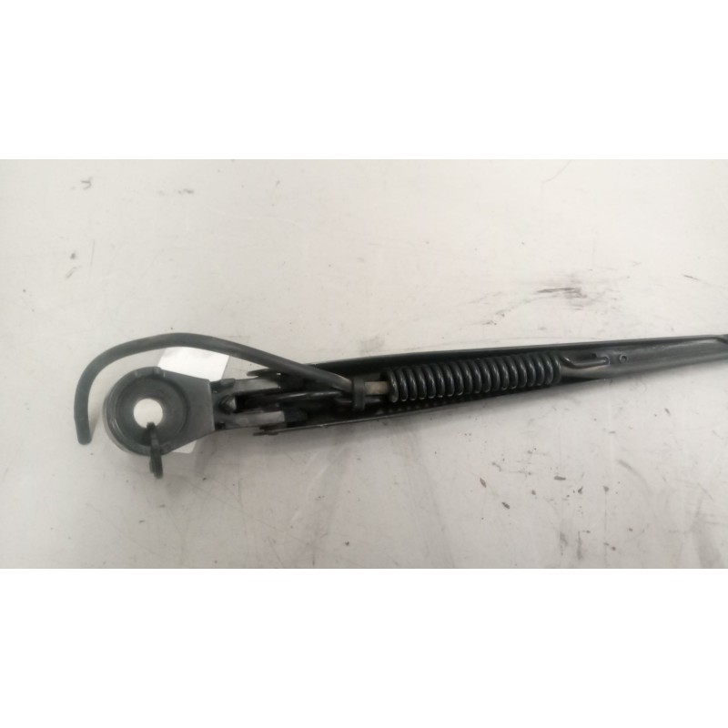 Recambio de brazo limpia delantero izquierdo para nissan nt400 cabstar (f24m) 28.12, 32.12, 35.12 (f91an) referencia OEM IAM - Blanco 4