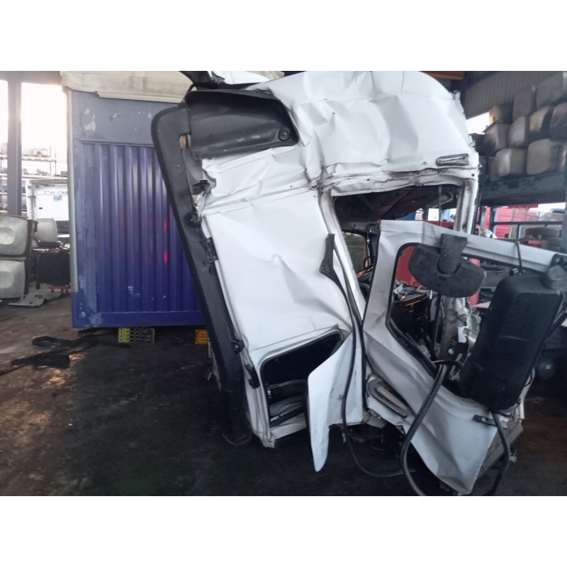 mercedes-benz actros bm 963.xxx 2-achser del año 2015