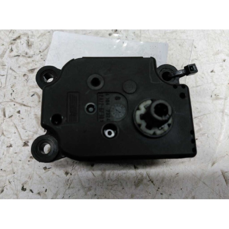 Recambio de motor regulador climatizacion para opel meriva blue line referencia OEM IAM B8168U44 BEHR 2