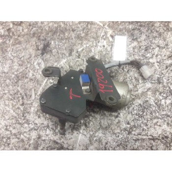 Recambio de motor limpia trasero para tata safari 1.9 referencia OEM IAM 26071175 382000 4 PINS